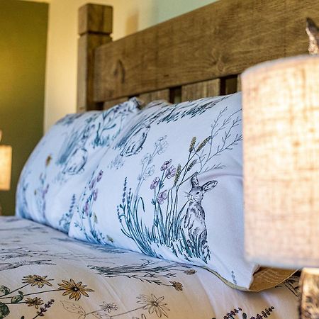 The Okeover Arms Ashbourne  Room photo